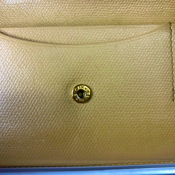 CHANEL Mini Tan Leather Wallet/Wristlet Unbranded Gold Chain Included. - Picture 8 of 13